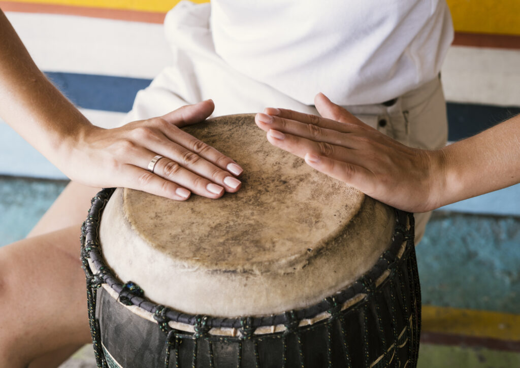 Aulas de Percussão e Dança Afro-Brasileira