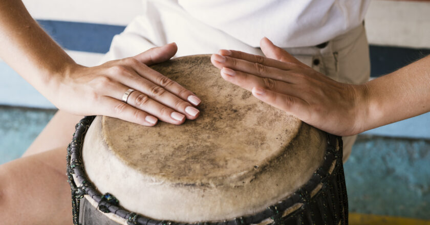 Aulas de Percussão e Dança Afro-Brasileira