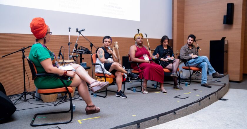Potência criativa nas margens: o empreendedorismo das mulheres periféricas e o abismo do acesso