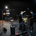 Programa oferece 120 bolsas para jovens da capital se formarem em audiovisual